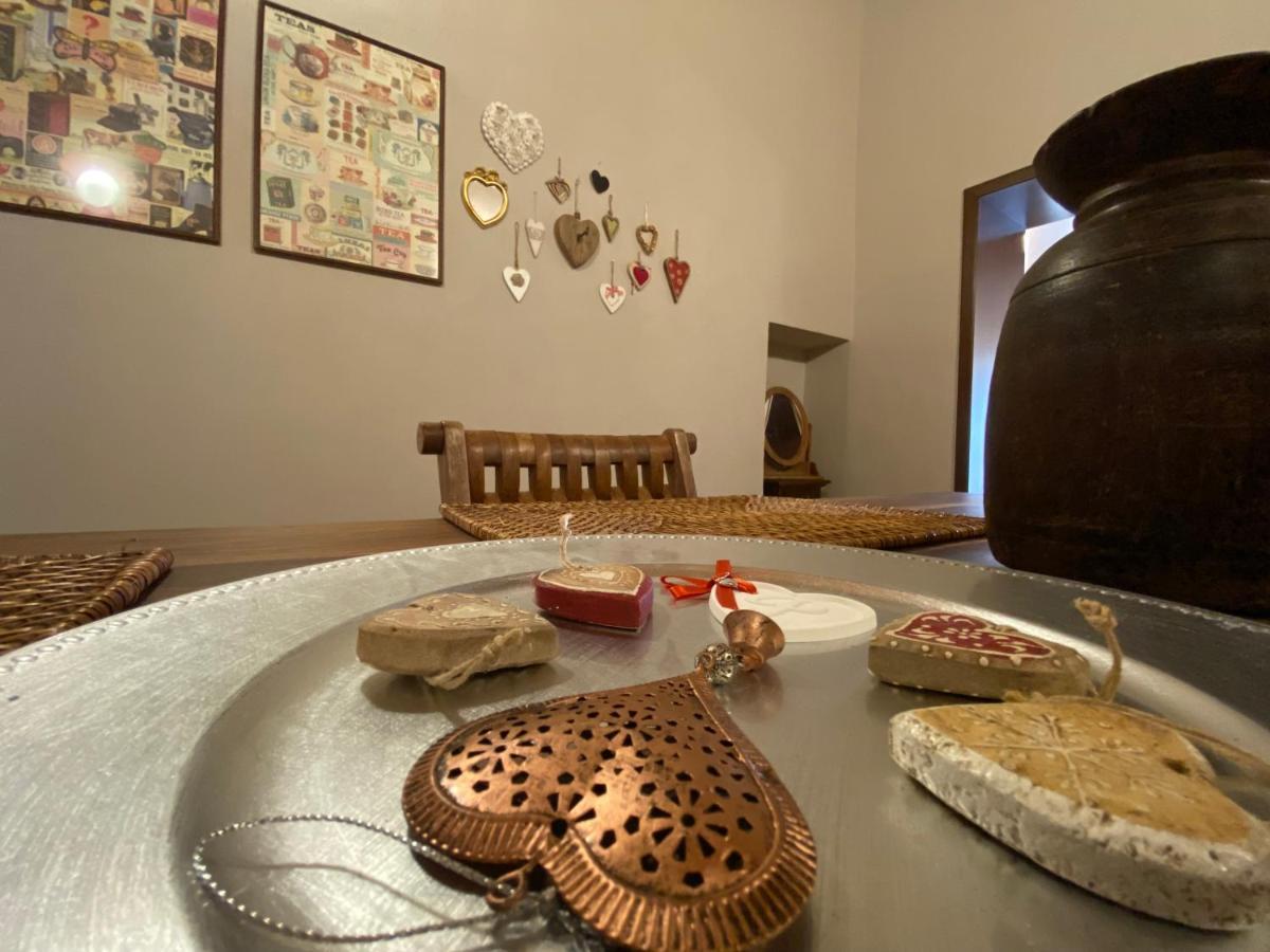 Casa Vetriera Apartment Palermo Bagian luar foto